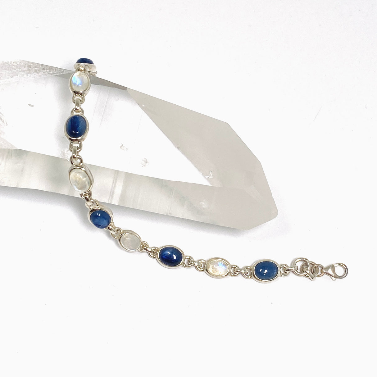 Moonstone and Kyanite Oval Cabochon Bracelet PBGJ042
