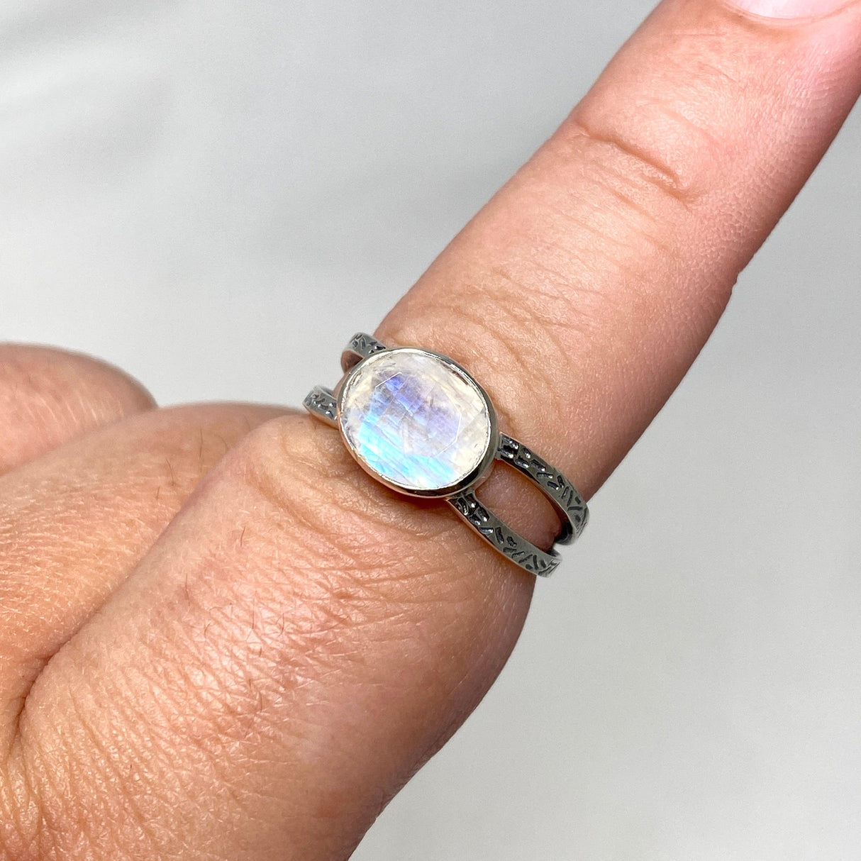 Moonstone Faceted Oval Decorative Split Band Ring R3861 - Nature's Magick