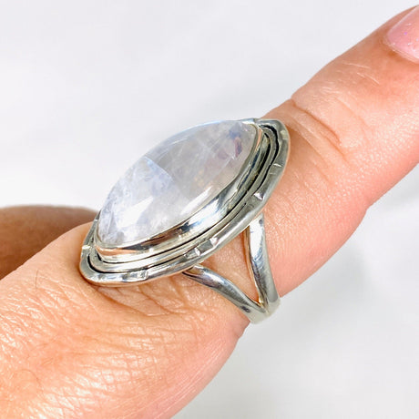 Moonstone Marquise Ring s.8 KRGJ3033 - Nature's Magick