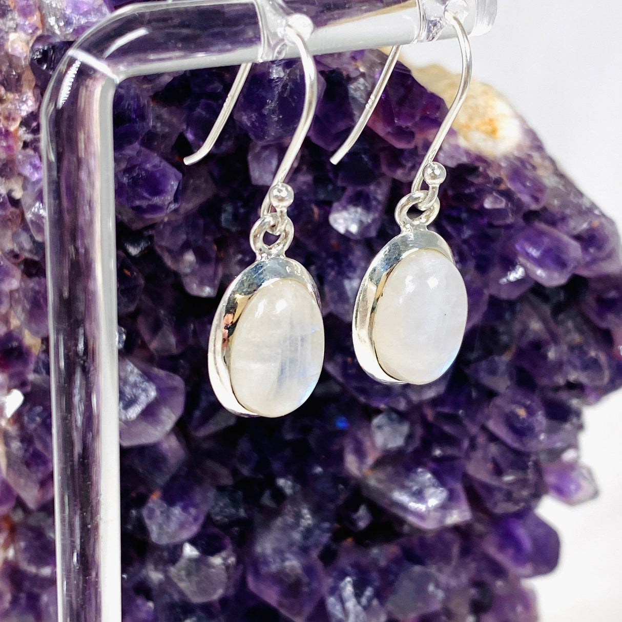 Moonstone Oval Earrings KEGJ1398 - Nature's Magick