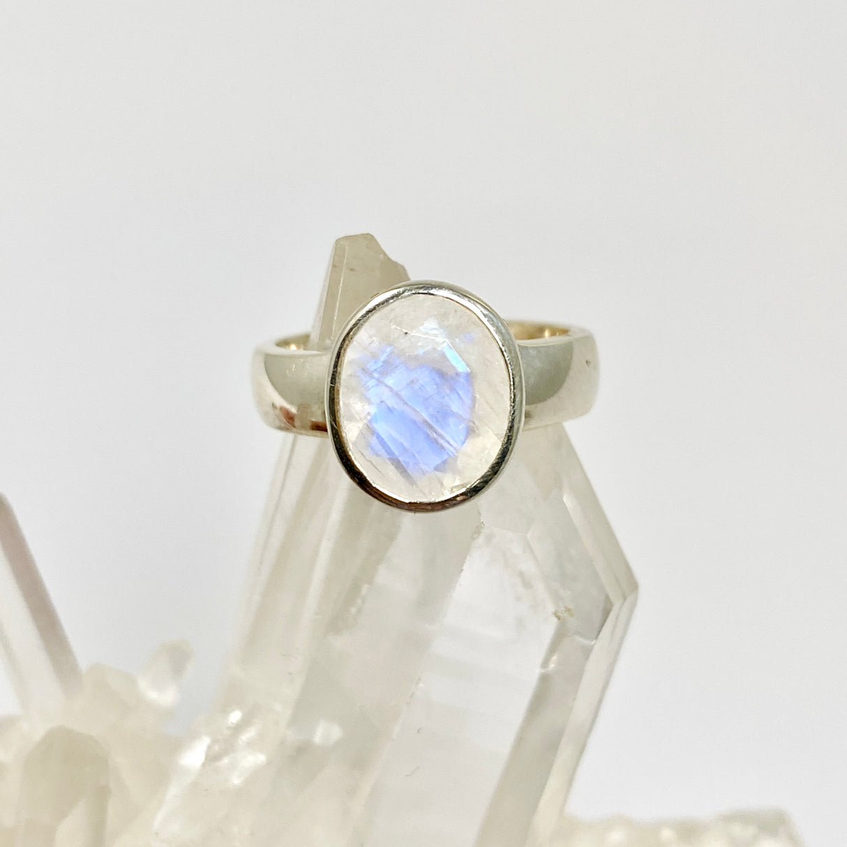 Moonstone Oval Faceted Ring Size 5 PRGJ931