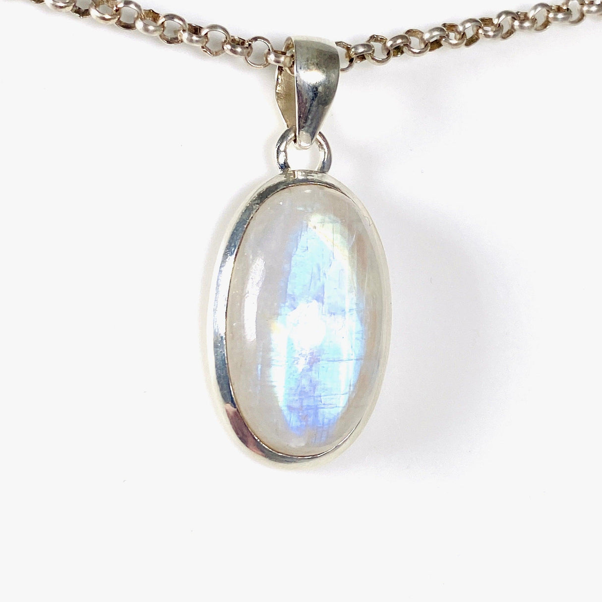 Moonstone Oval Pendant KPGJ4020 - Nature's Magick