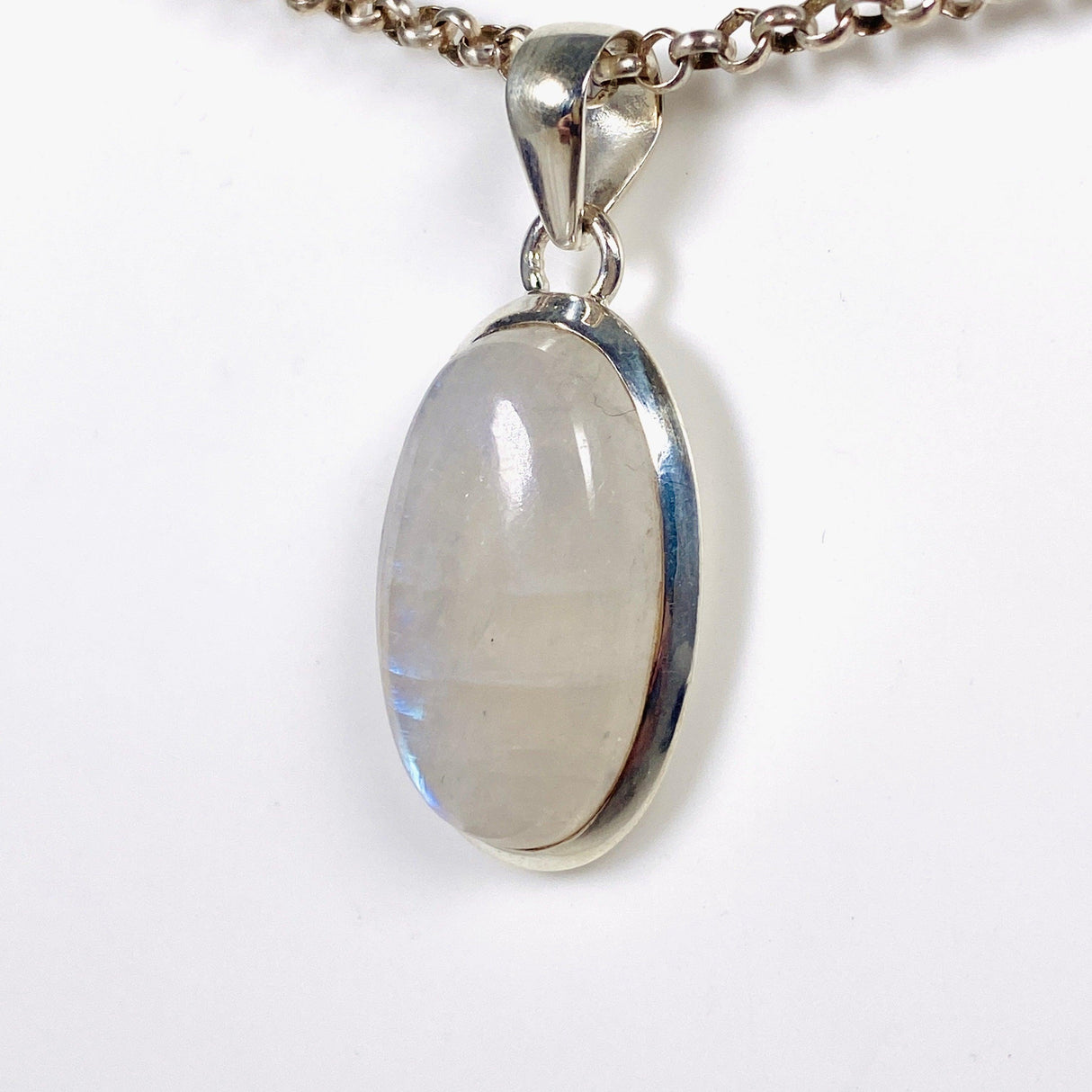 Moonstone Oval Pendant KPGJ4020 - Nature's Magick