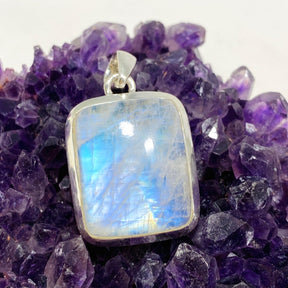 Moonstone Rectangular Pendant KPGJ4260 - Nature's Magick