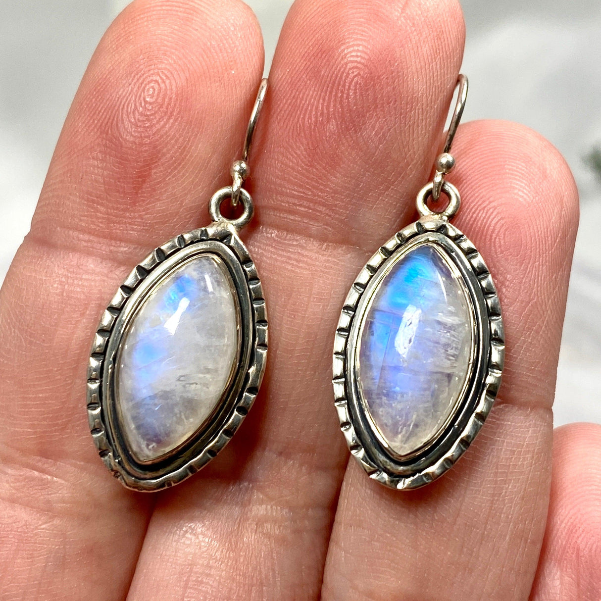 Moonstone teardrop earrings KEGJ700 - Nature's Magick