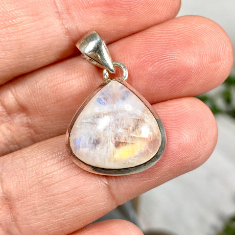 Moonstone teardrop pendant KPGJ2793 - Nature's Magick