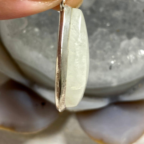 Moonstone teardrop pendant KPGJ2896 - Nature's Magick