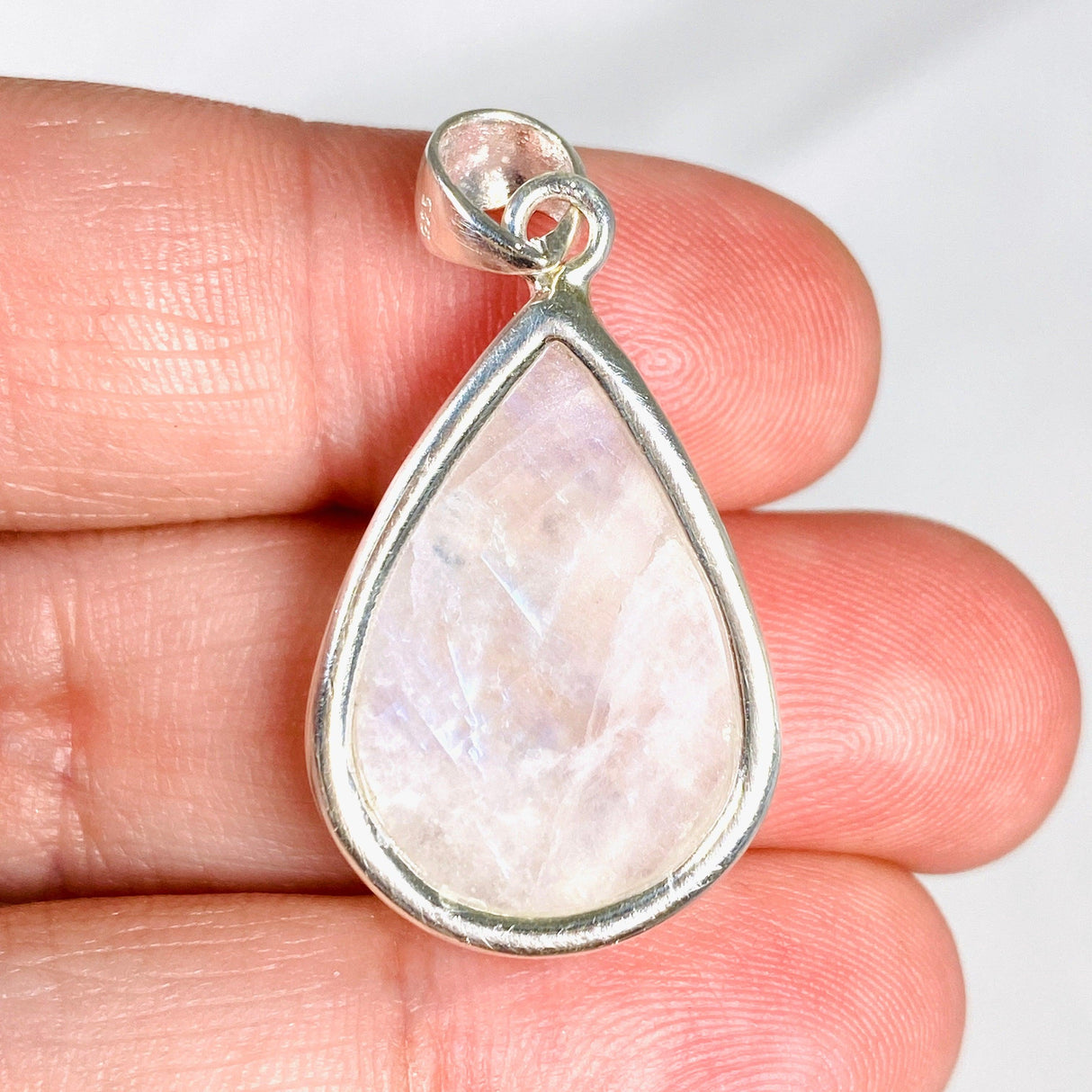 Moonstone Teardrop Pendant KPGJ4024 - Nature's Magick