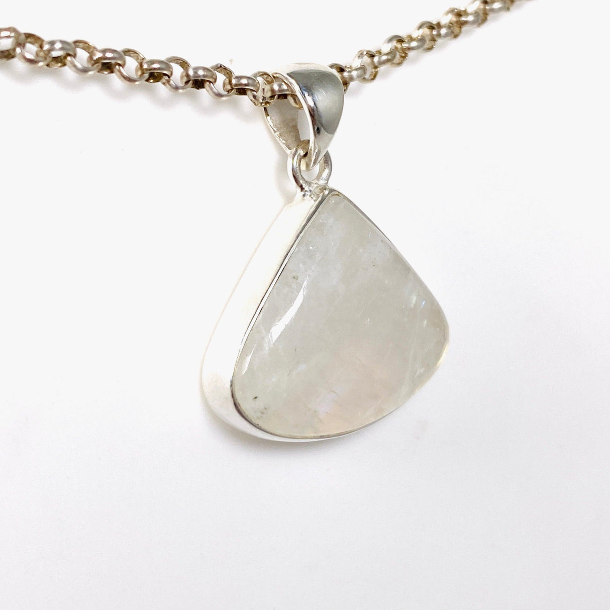 Moonstone Teardrop Pendant KPGJ4025 - Nature's Magick