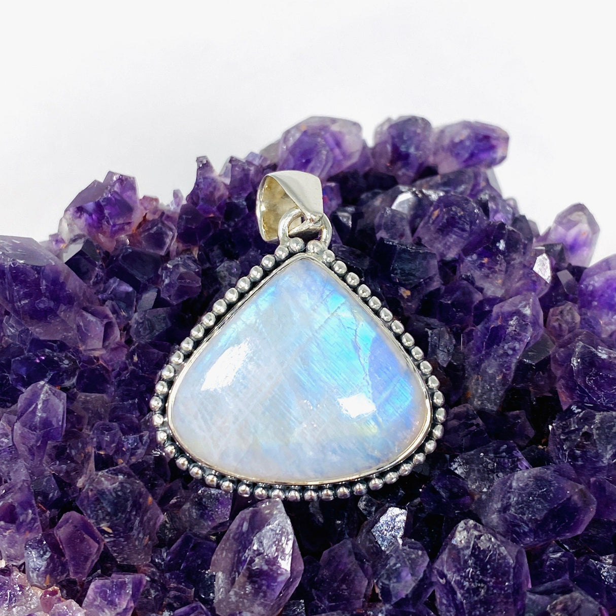 Moonstone Teardrop Pendant KPGJ4029 - Nature's Magick