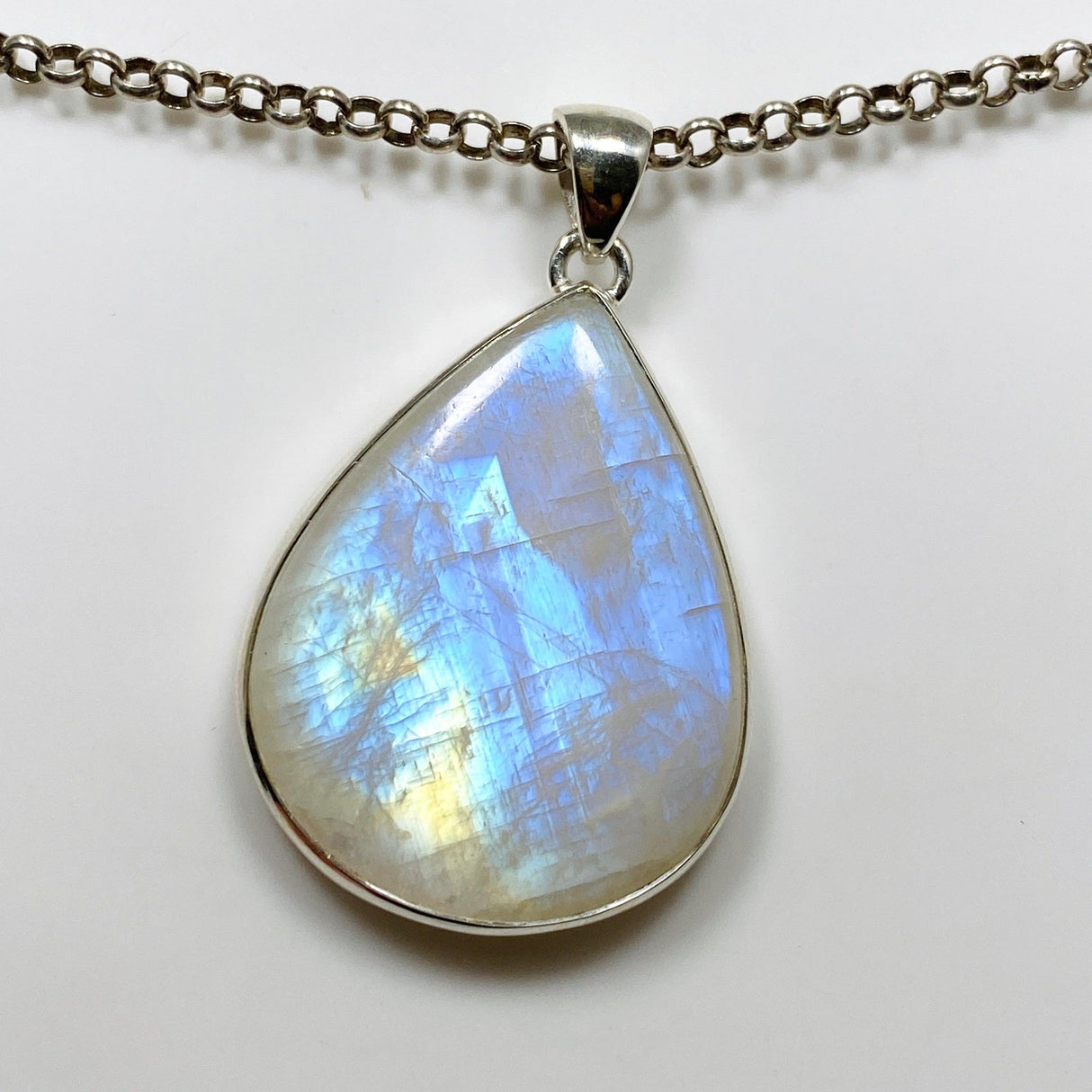 Moonstone Teardrop Pendant KPGJ4249 - Nature's Magick