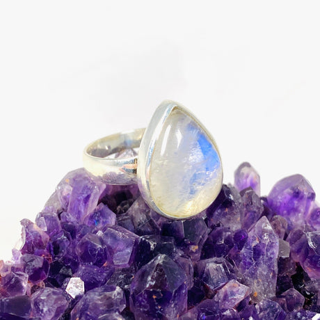 Moonstone Teardrop Ring s.11 KRGJ3017 - Nature's Magick