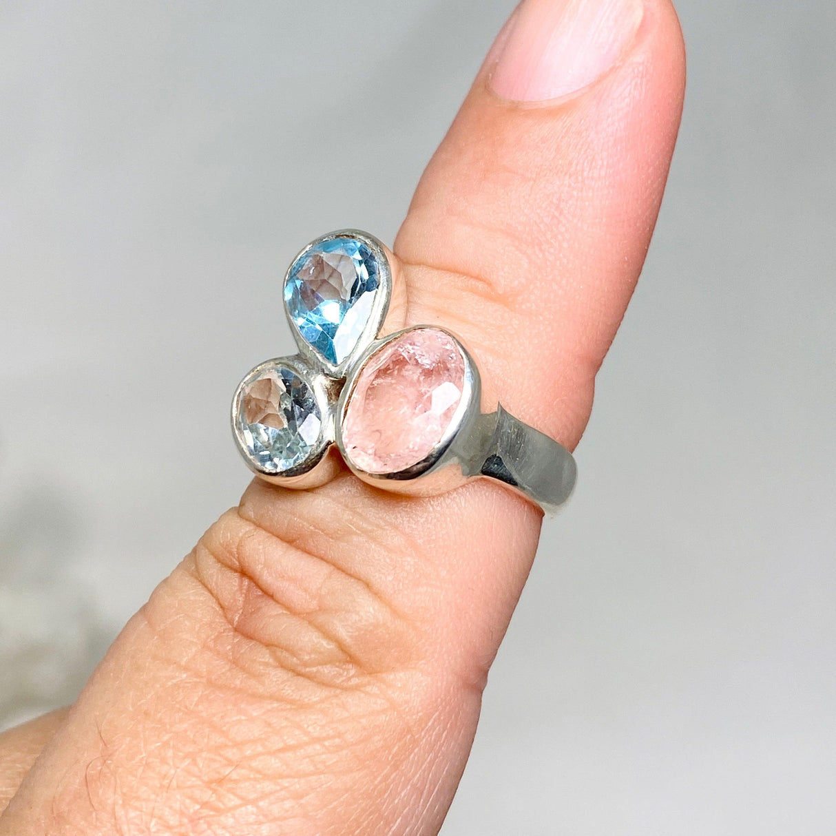 Morganite and Blue Topaz Faceted Multi-stone Ring Size 7 PRGJ449 - Nature's Magick