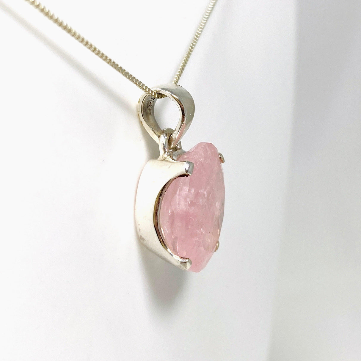 Morganite Faceted Oval Pendant PPGJ688 - Nature's Magick