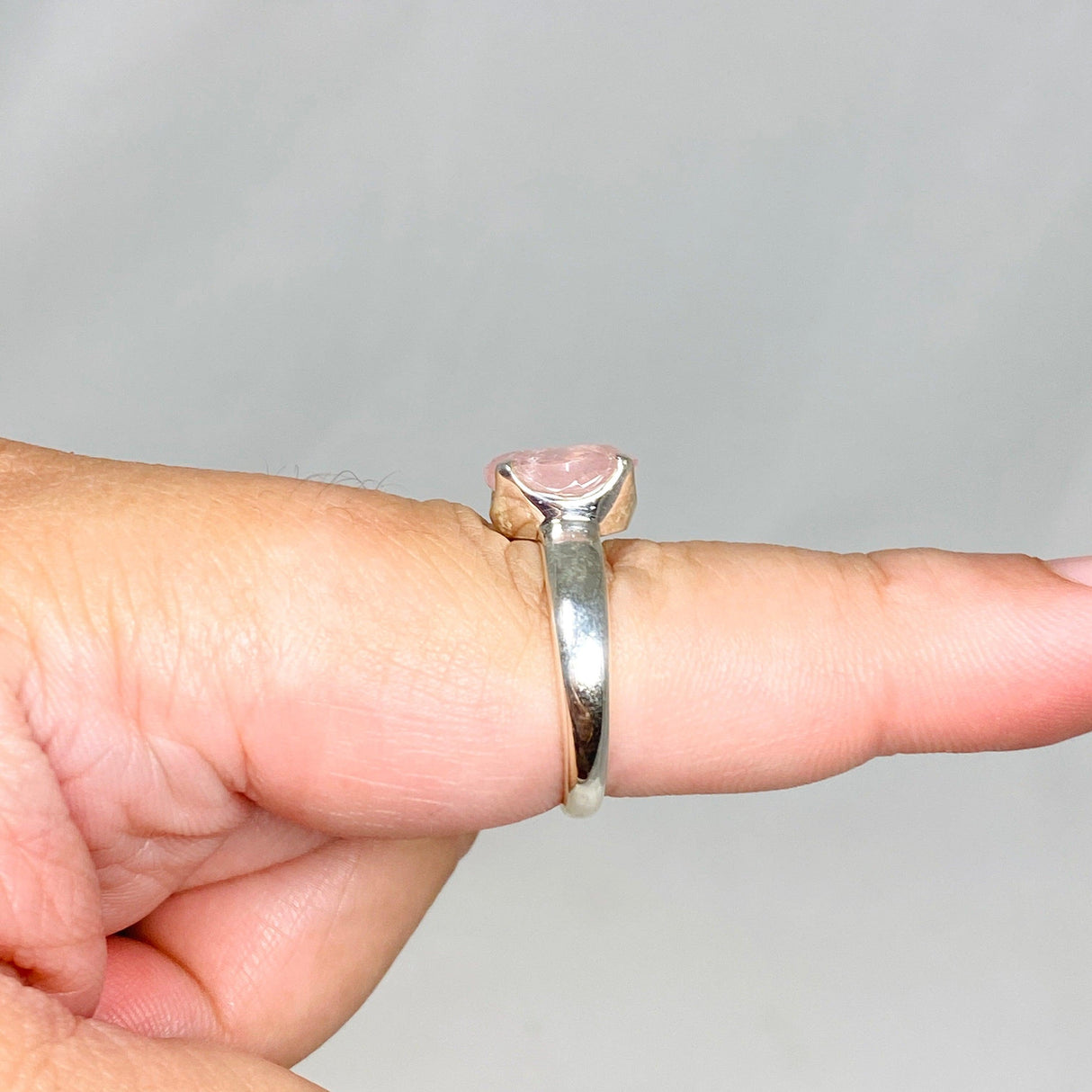 Morganite Faceted Oval Ring Size 9 PRGJ441 - Nature's Magick