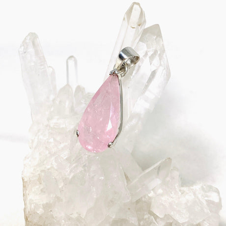 Morganite Faceted Teardrop Pendant PPGJ681 - Nature's Magick