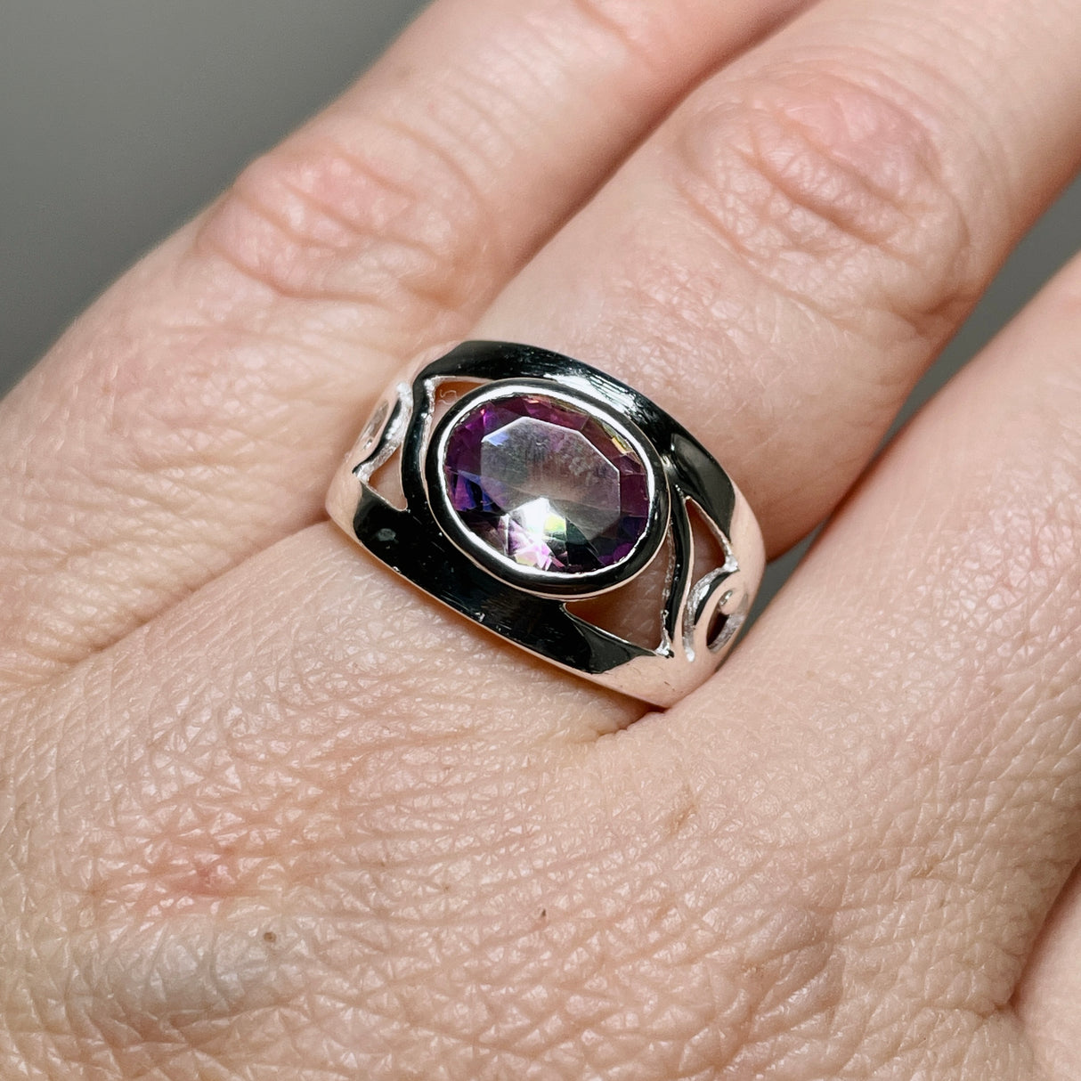 Mystic Topaz Oval Faceted Boho Decorative Ring R3820