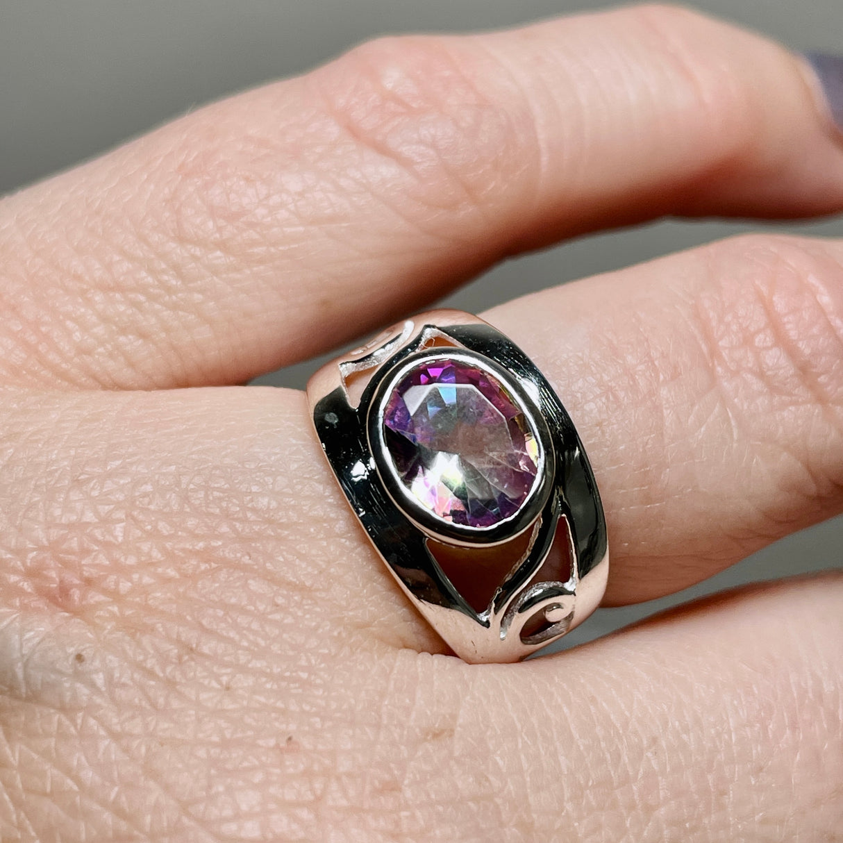 Mystic Topaz Oval Faceted Boho Decorative Ring R3820