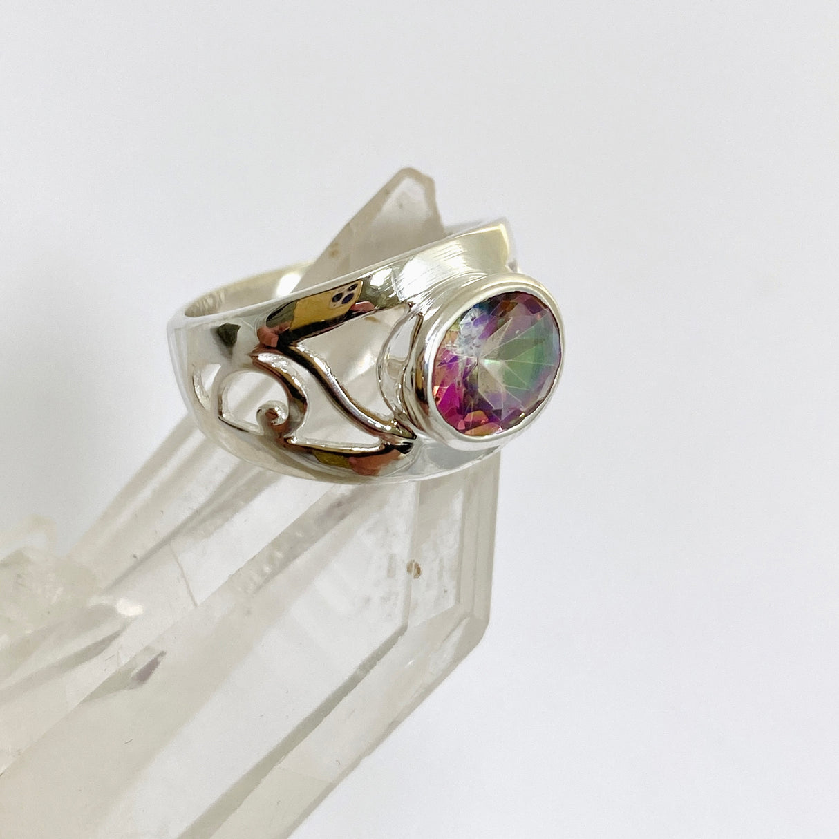 Mystic Topaz Oval Faceted Boho Decorative Ring R3820