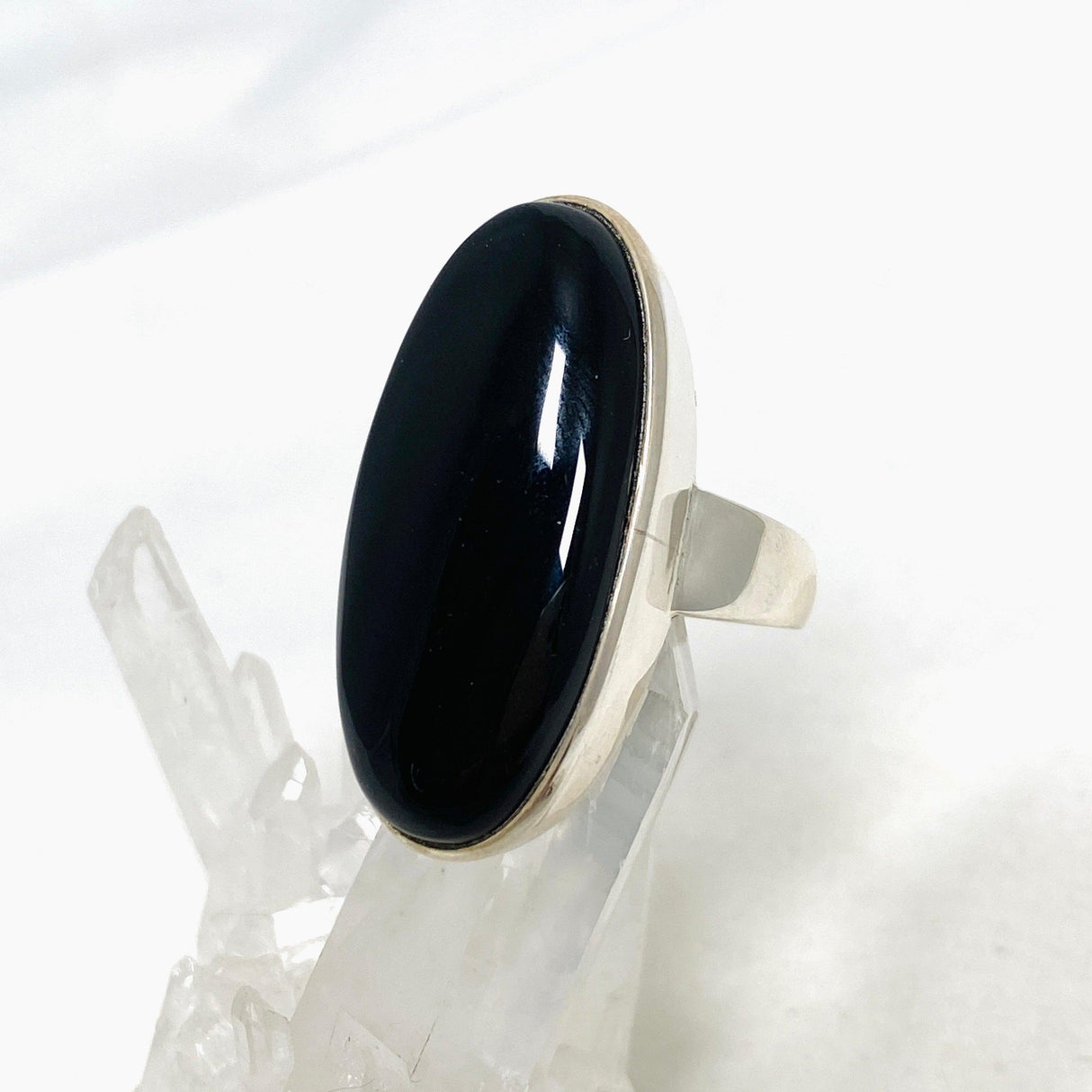 Onyx Oval Ring Size 11 PRGJ433 - Nature's Magick