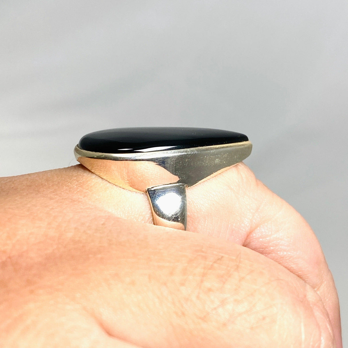 Onyx Teardrop Ring Size 11 PRGJ432 - Nature's Magick