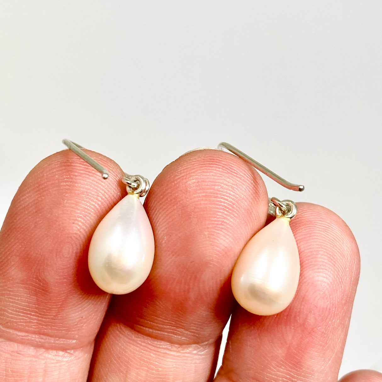 Pearl Drop Earrings PEGJ409