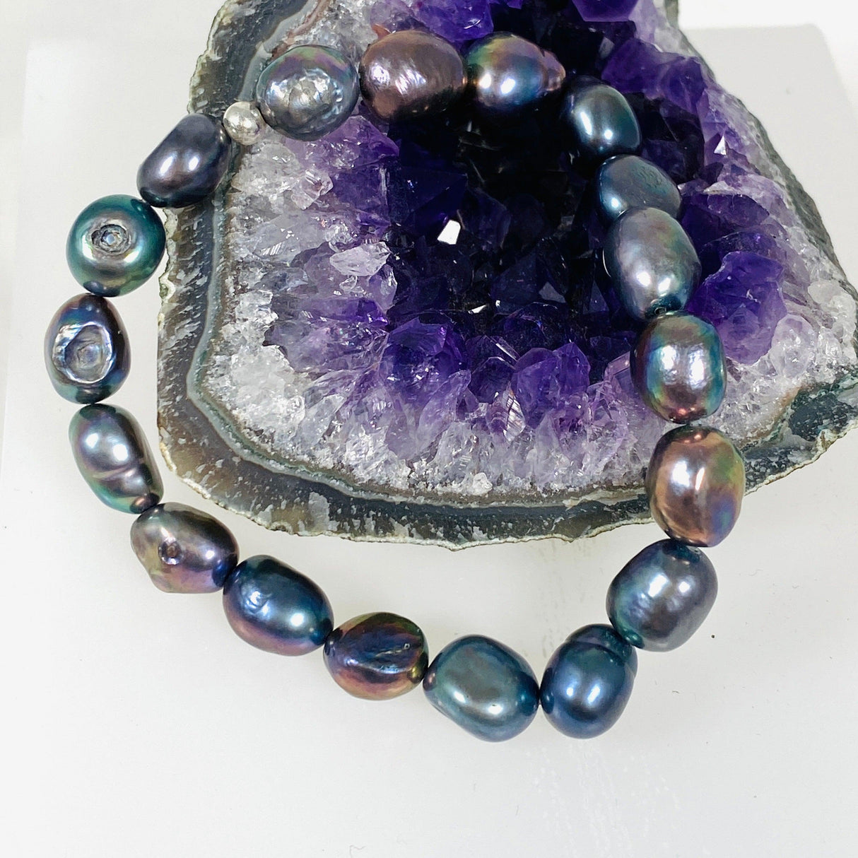 Pearl gemstone bracelet - Nature's Magick