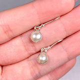 Pearl petite round earrings R2363-PLC - Nature's Magick