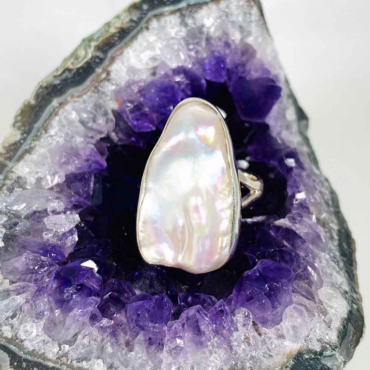 Pearl ring s.8 KRGJ2930 - Nature's Magick