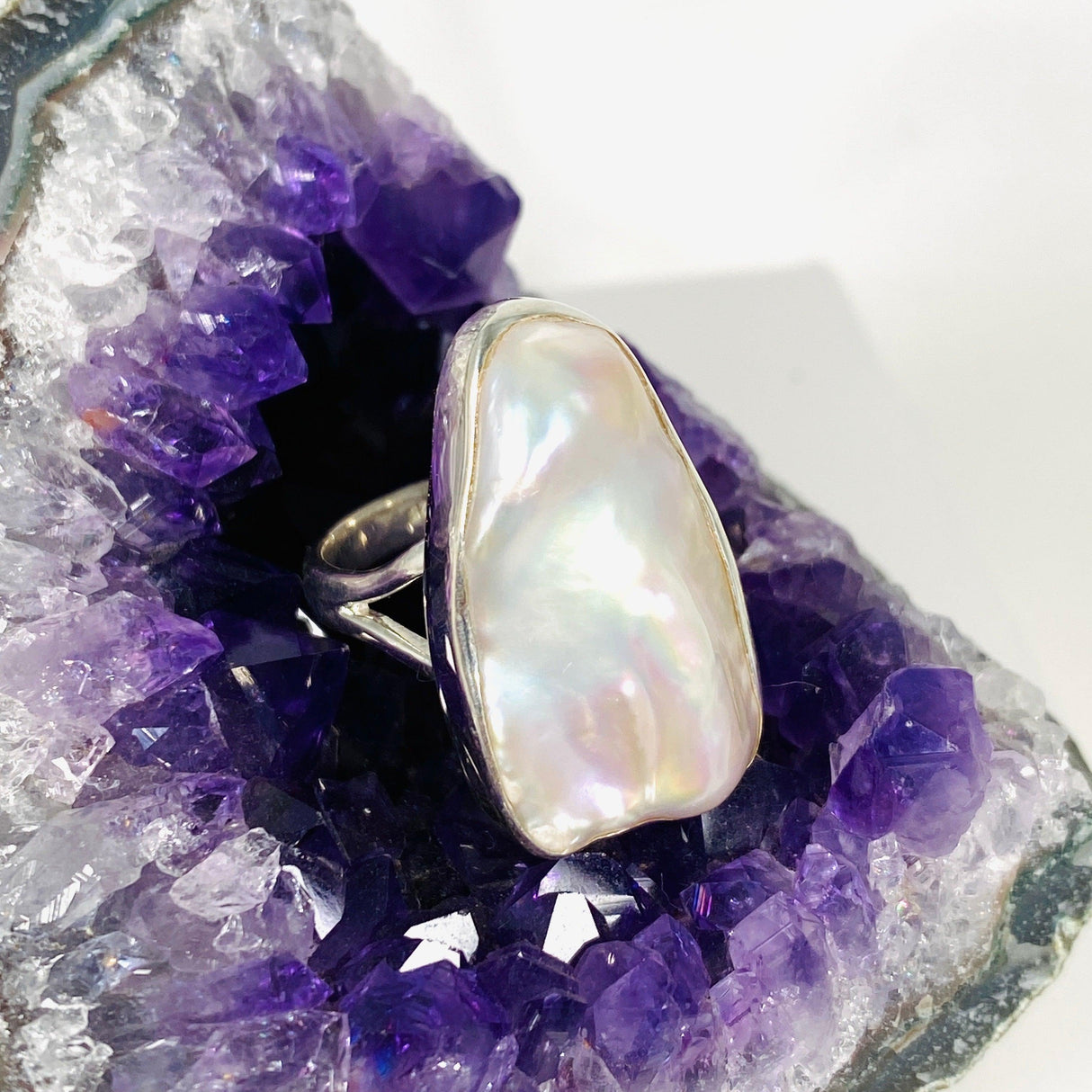 Pearl ring s.8 KRGJ2930 - Nature's Magick