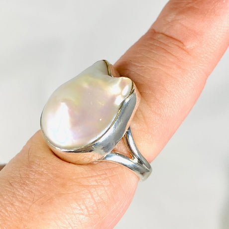 Pearl ring s.9 KRGJ2932 - Nature's Magick