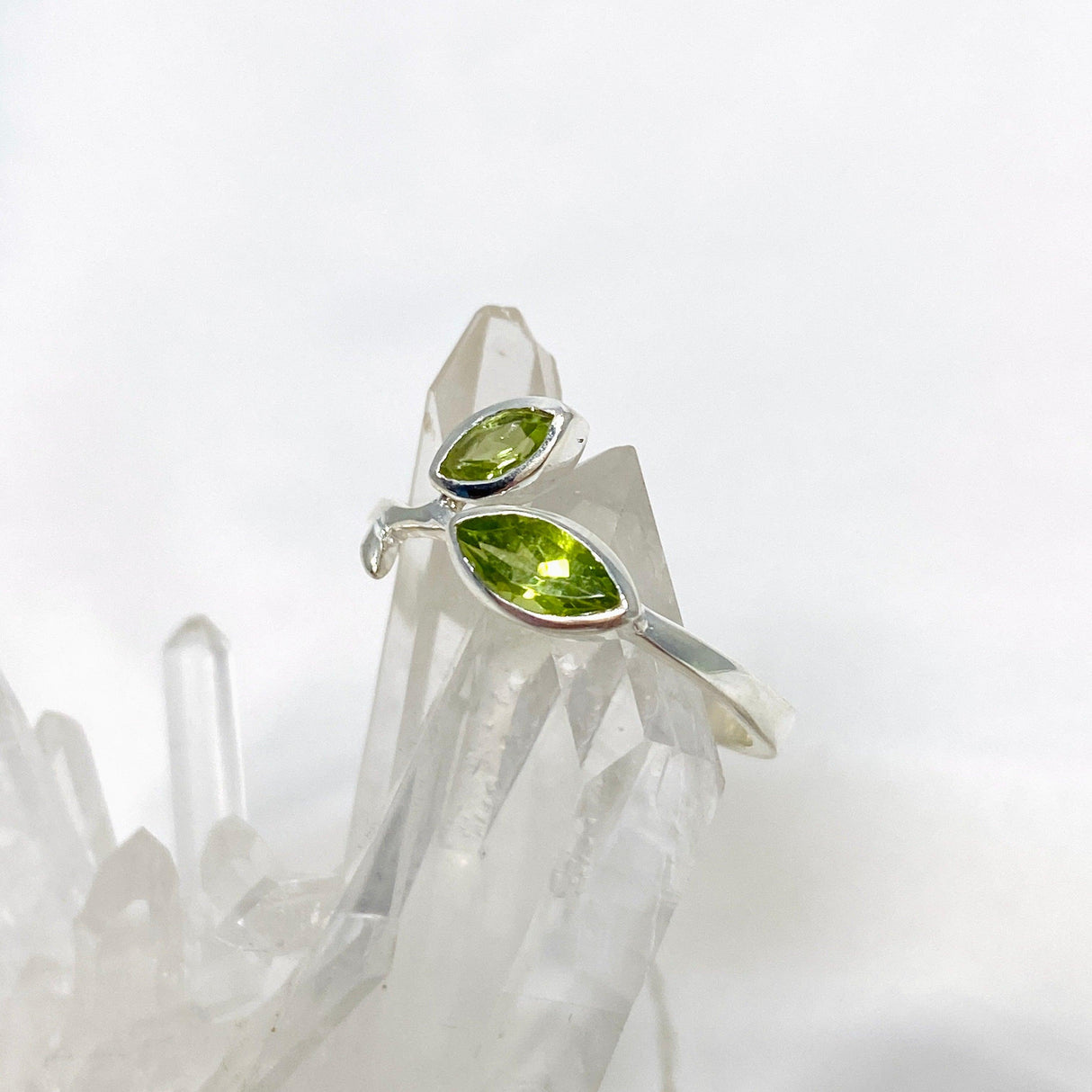 Peridot Faceted Marquise Multistone Leaf Ring R3735 - Nature's Magick