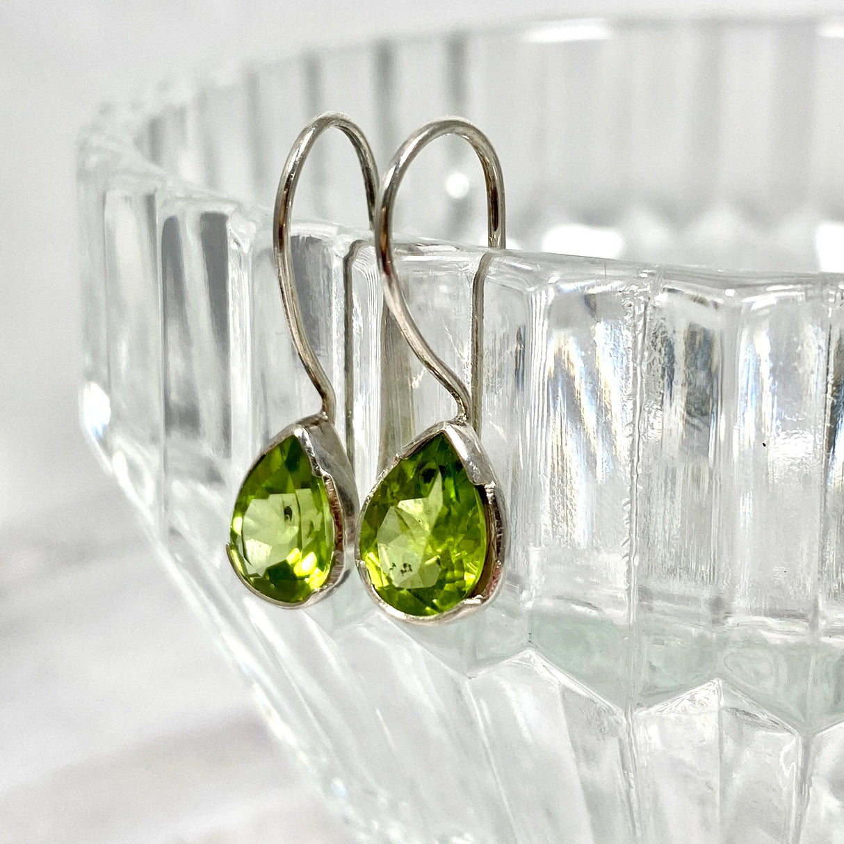 Peridot faceted teardrop earrings KEGJ894 - Nature's Magick