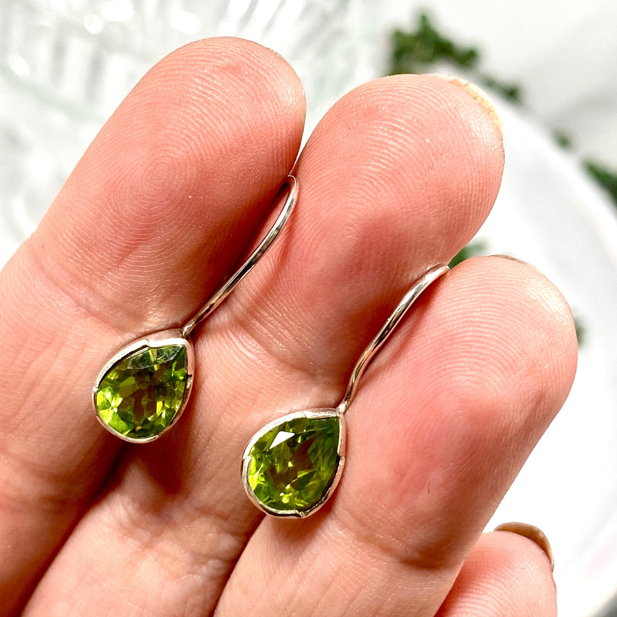 Peridot faceted teardrop earrings KEGJ894 - Nature's Magick