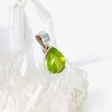 Peridot teardrop faceted petite pendant PPGJ485 - Nature's Magick