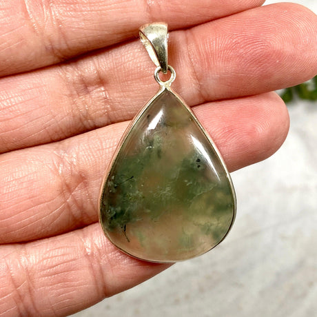 Prehnite teardrop pendant KPGJ2760 - Nature's Magick