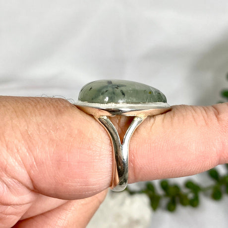 Prehnite teardrop ring s.9 KRGJ2098 - Nature's Magick