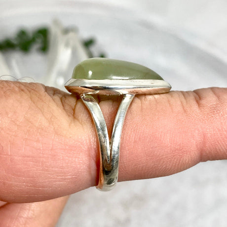 Prehnite teardrop ring s.9 KRGJ2465 - Nature's Magick