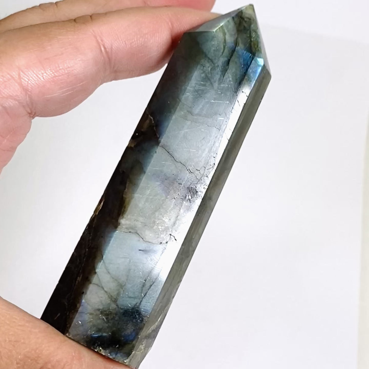 Labradorite small generator LSG-06