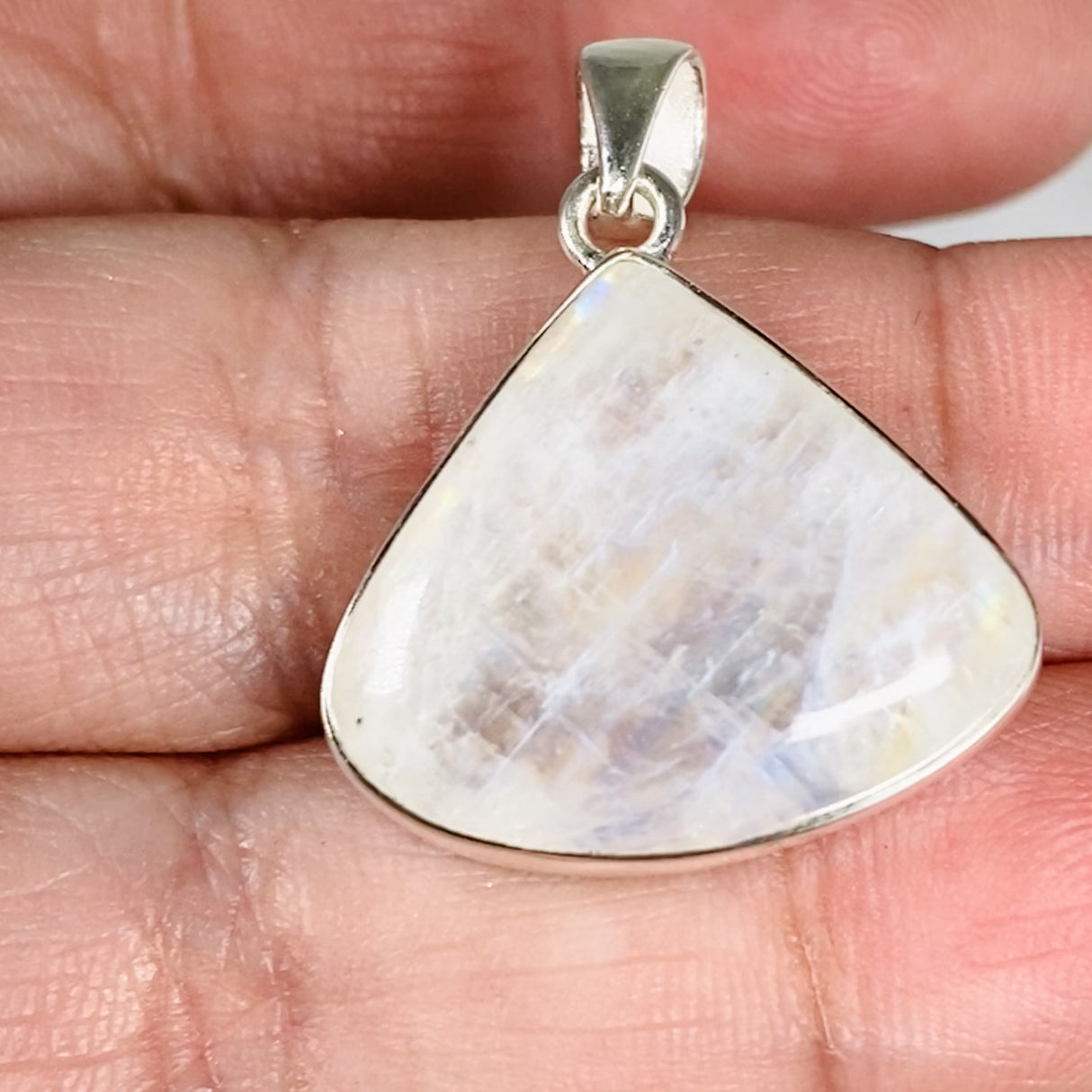 Moonstone Teardrop Pendant KPGJ4025