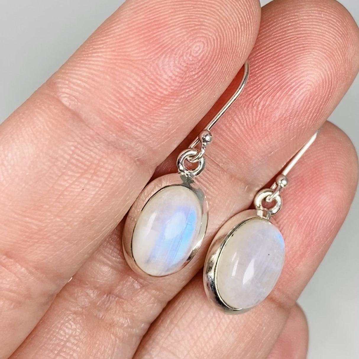 Moonstone Oval Earrings KEGJ1398