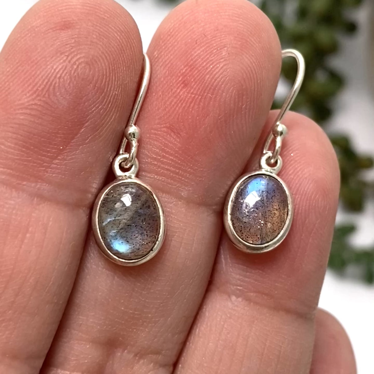 Labradorite Oval Cabochon Earrings PEGJ267