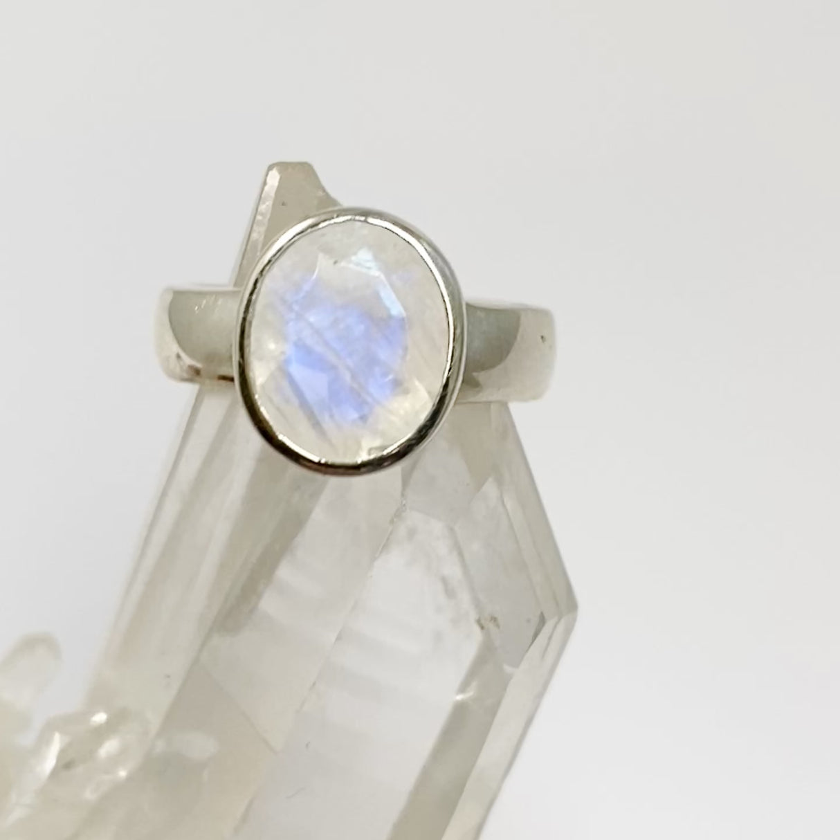 Moonstone Oval Faceted Ring Size 5 PRGJ931