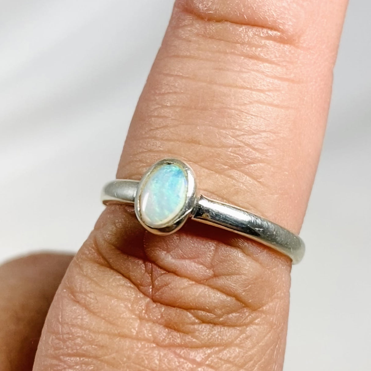 Australian Opal (Solid) Oval Ring Size 9 PRGJ340