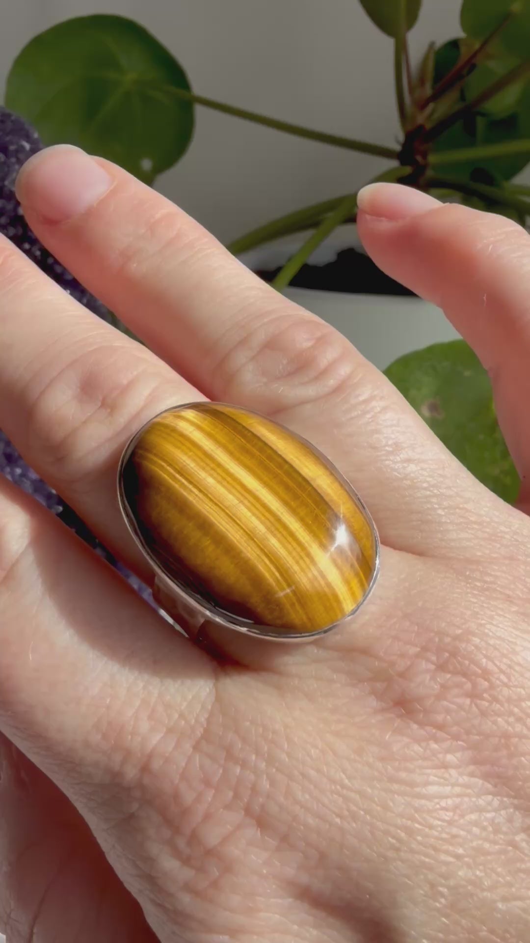 Golden Tiger's Eye with Hammered Sterling Silver Band Ring Size 10 KRGJ3129