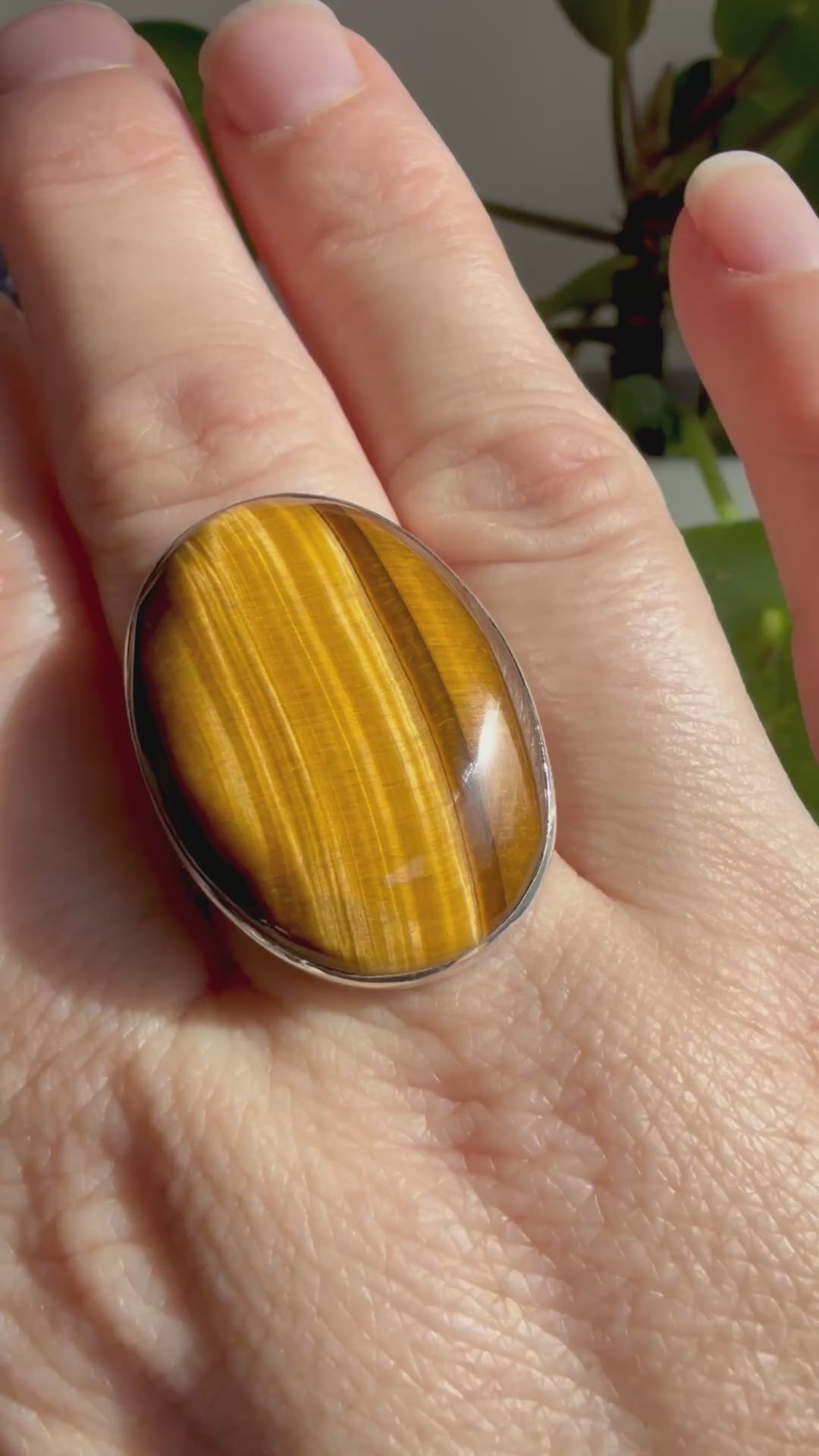 Golden Tiger's Eye with Hammered Sterling Silver Band Ring Size 10 KRGJ3129