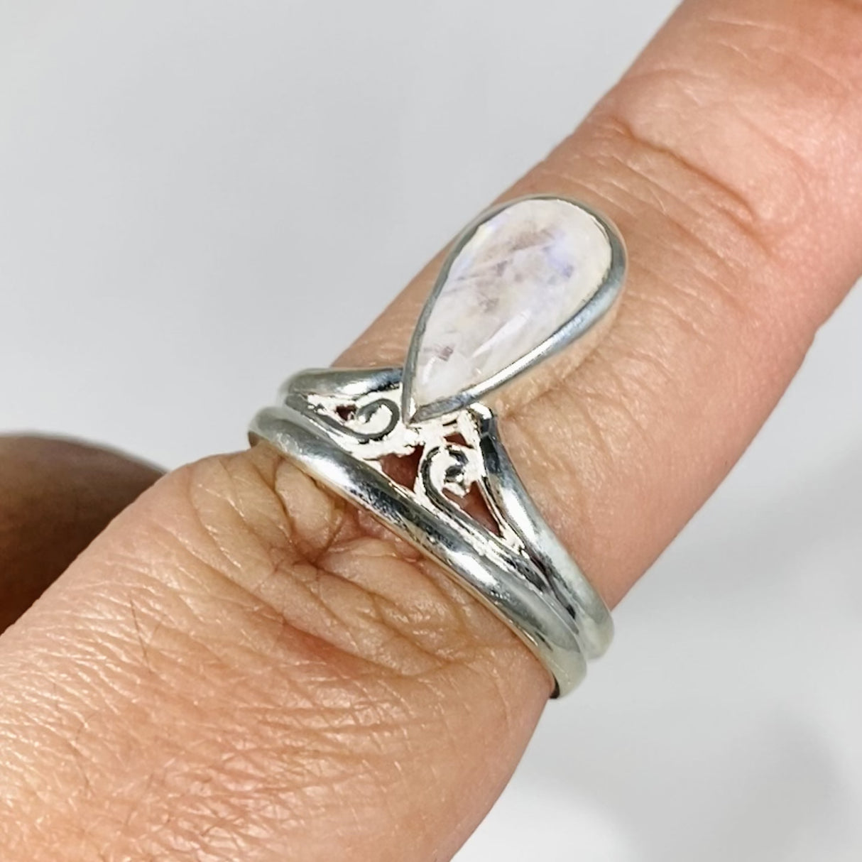 Moonstone Teardrop Ring with Filagree R3977