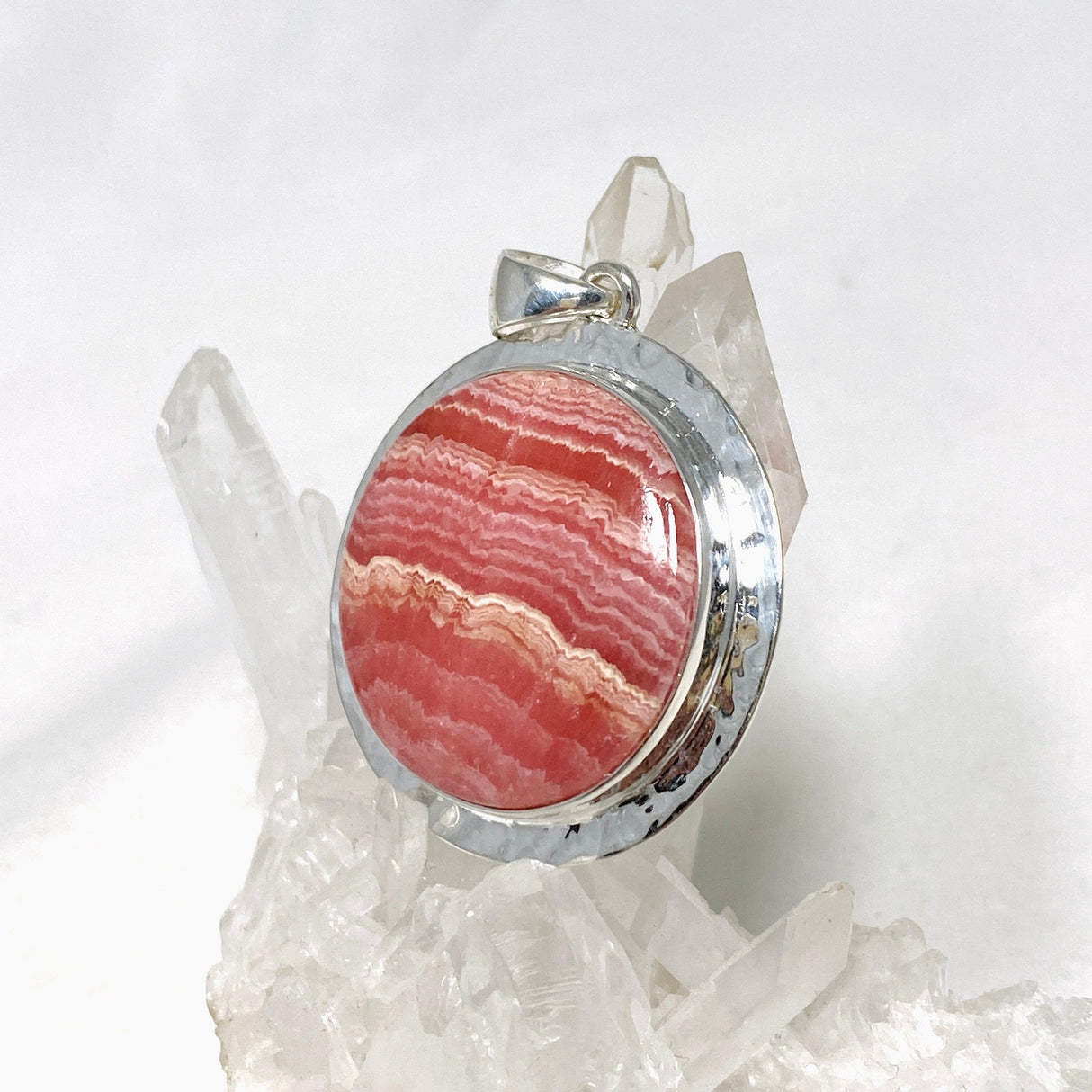 Rhodochrosite Round Pendant in a Hammered Setting KPGJ4321 - Nature's Magick