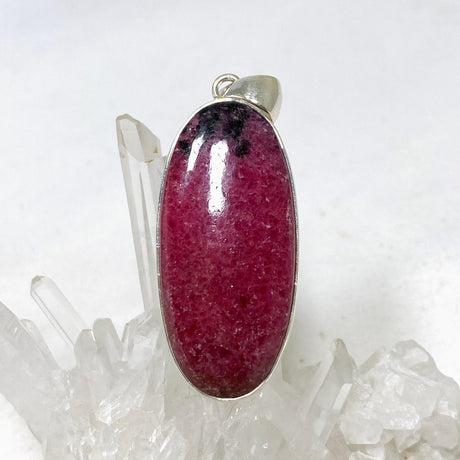 Rhodonite Oval Pendant KPGJ4401 - Nature's Magick