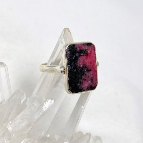 Rhodonite Rectangle Ring Size 11 KRGJ3213 - Nature's Magick